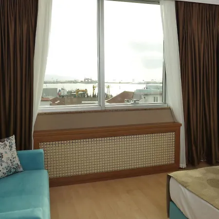 Golden Lounge 3* Istanboel