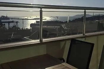 Golden Lounge Hotel 3*