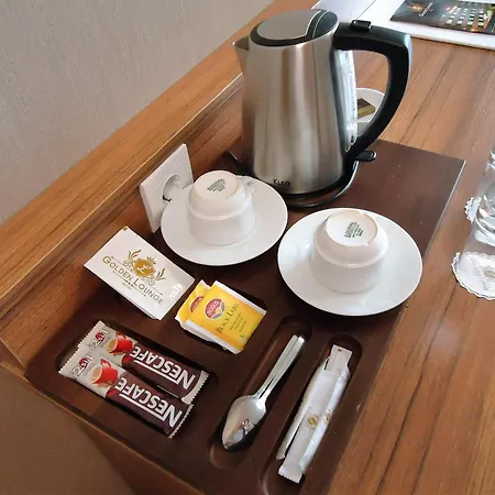 Golden Lounge Hotel 3*