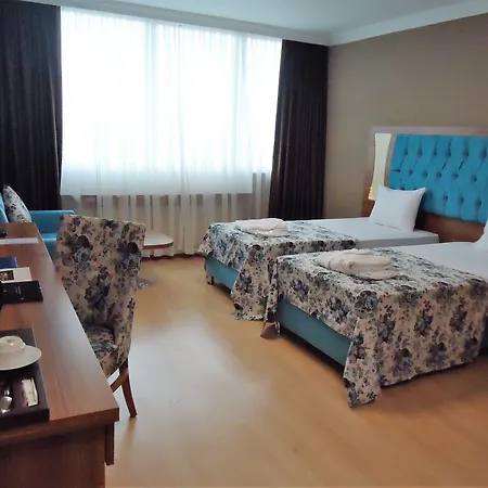 Hotel Golden Lounge 3*