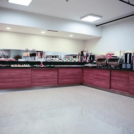 Golden Lounge Otel 3*