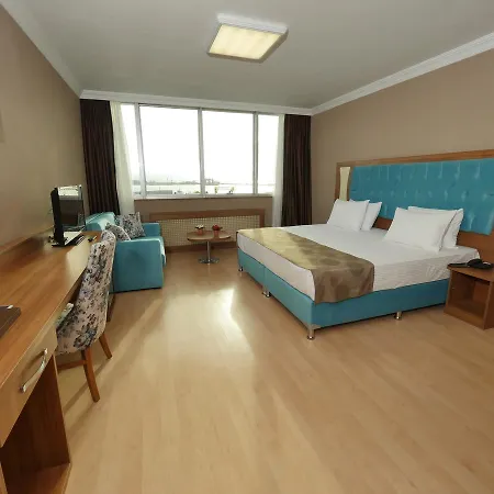 Szálloda Golden Lounge 3*