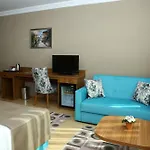 Golden Lounge Hotel 3*