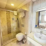 Hotel Golden Lounge Istanboel