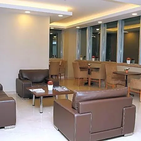 Szálloda Golden Lounge 3*