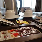 黄金沙龙酒店 3*